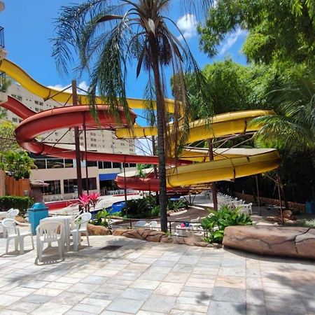 Golden Dolphin Gd - Suite 4 Adultos E 1 Crianca Ate 5 Anos Калдас-Новас Екстер'єр фото